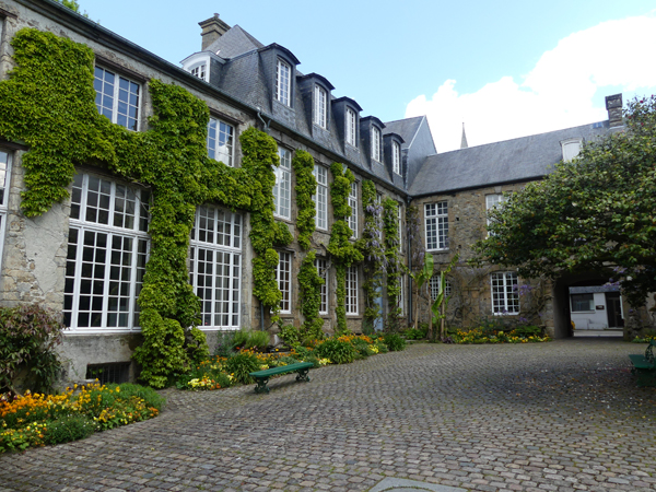 Musée Quesnel-Morinière